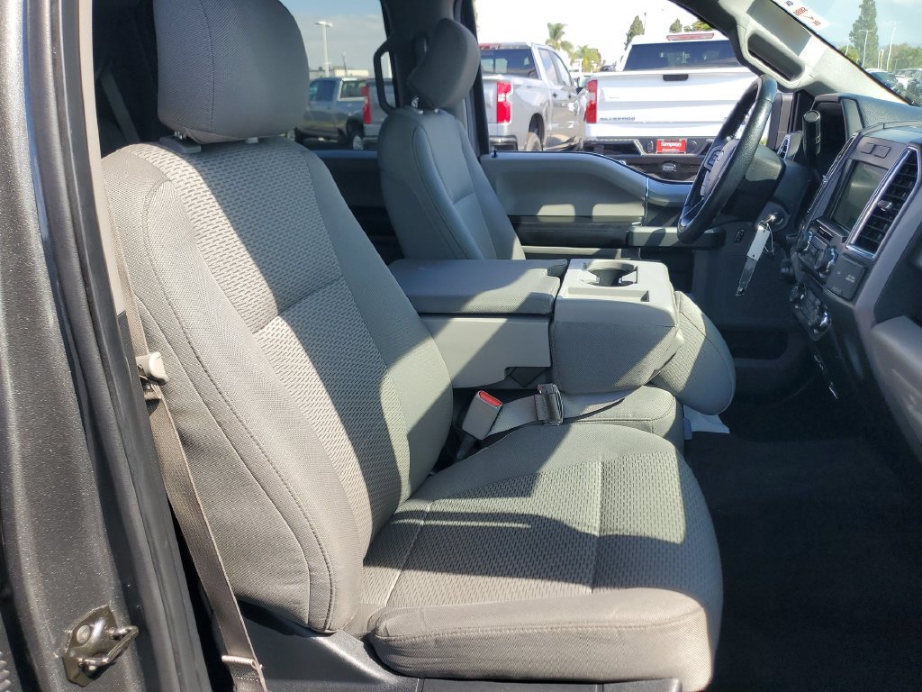 Used 2016 Ford F150 XLT w/ Equipment Group 302A Luxury RWD image 26