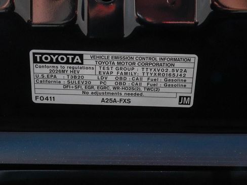 Used 2026 Toyota Camry SE FWD image 28