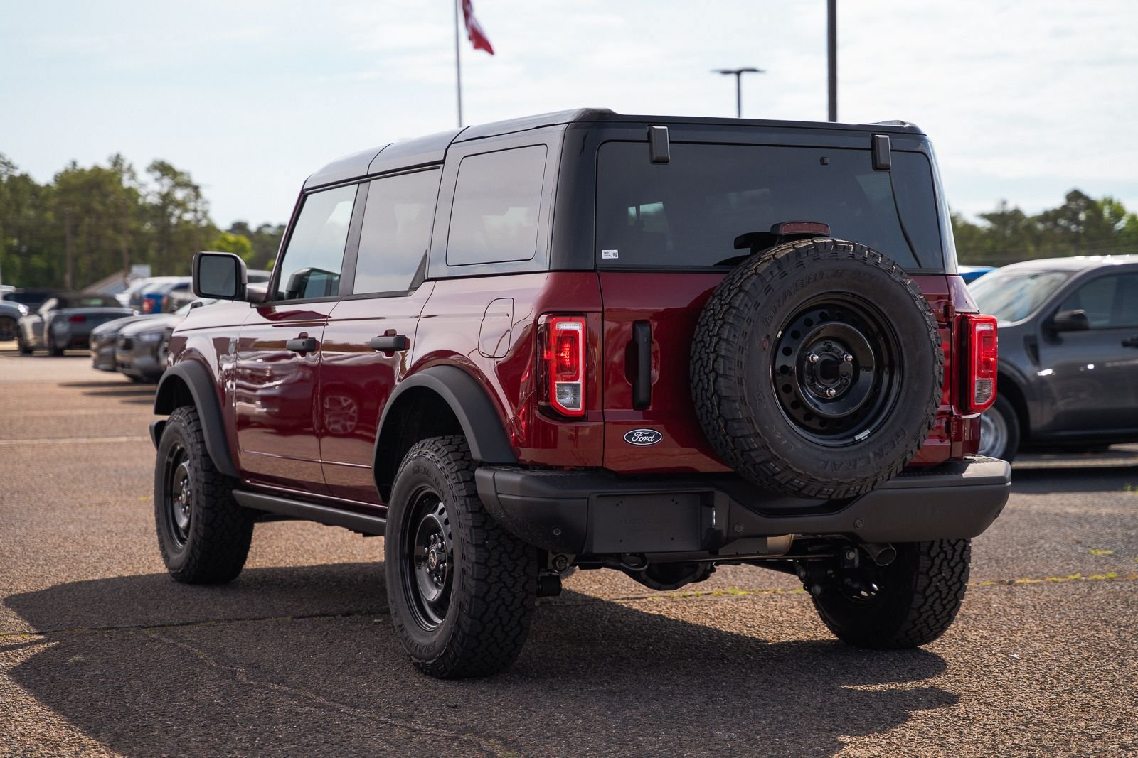 New 2026 Ford Bronco Big Bend w/ Black Diamond Package AWD/4WD image 5