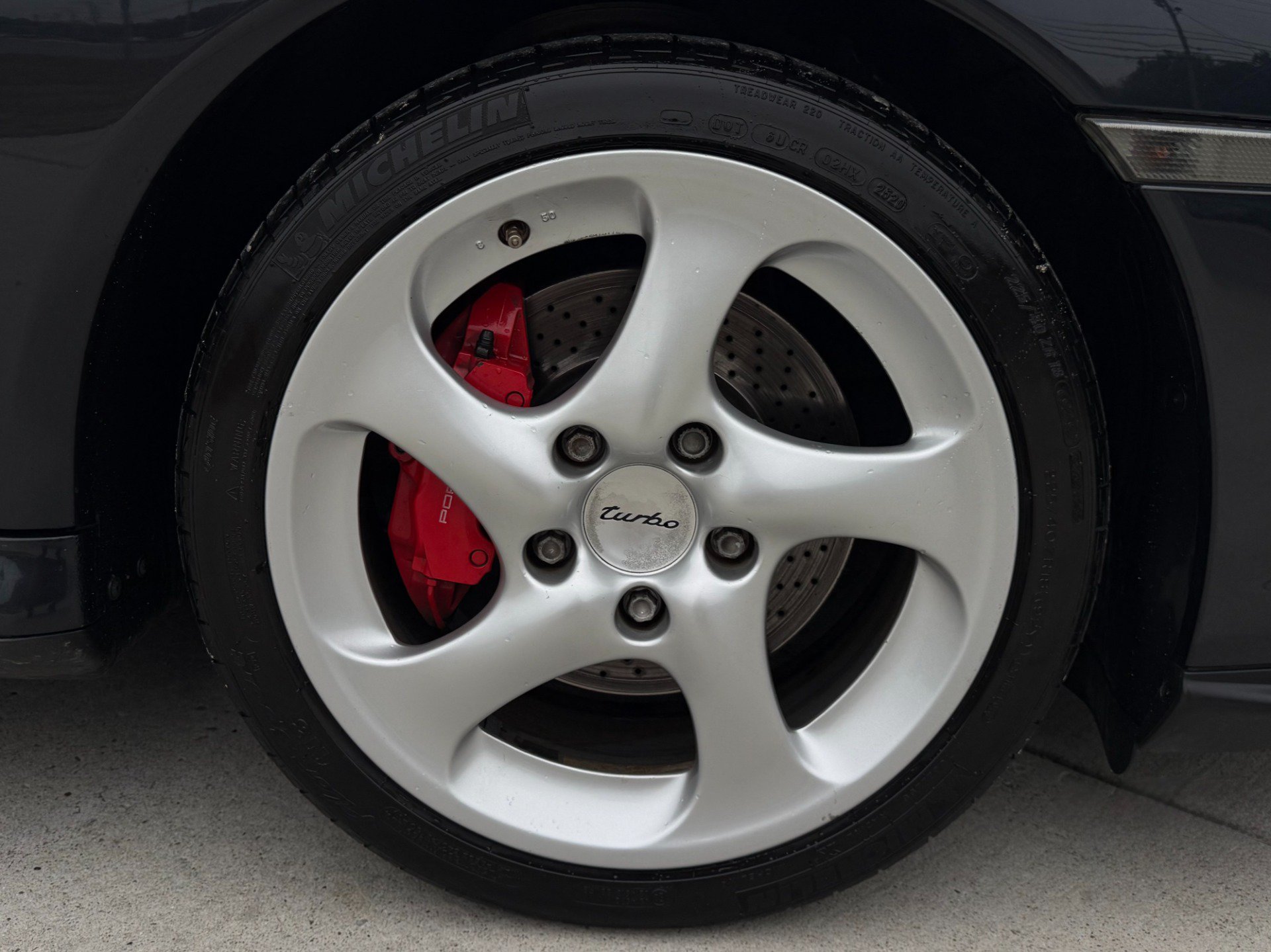 Used 2004 Porsche 911 Turbo AWD/4WD image 9