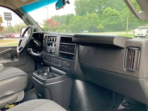 Certified 2023 GMC Savana 2500 w/ Driver Convenience Package image 25