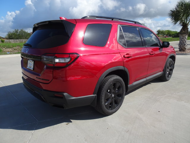 New 2026 Honda Pilot Black Edition image 4