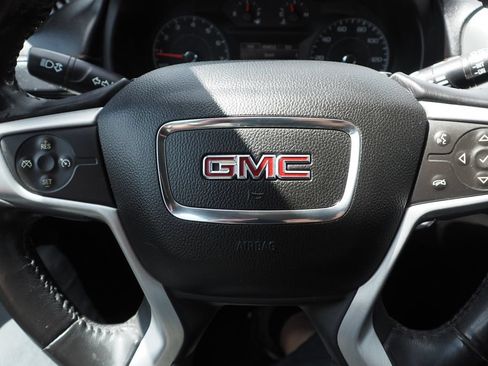 Used 2018 GMC Terrain SLE FWD image 28