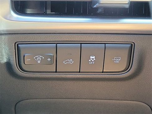 New 2025 Hyundai Santa Cruz Limited image 17