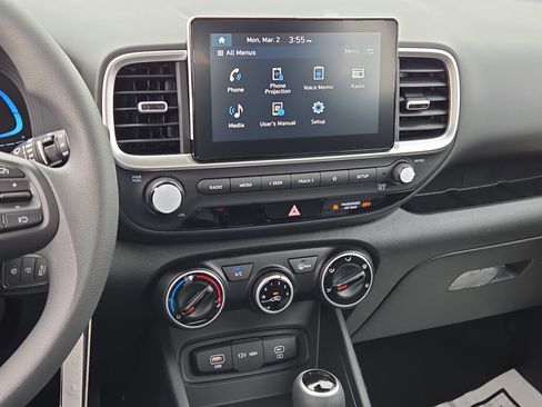 New 2026 Hyundai Venue SE image 12