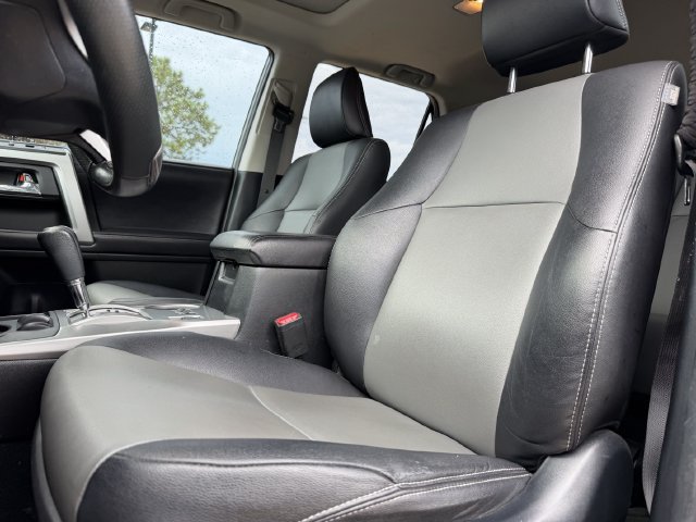 Used 2016 Toyota 4Runner SR5 Premium RWD image 12