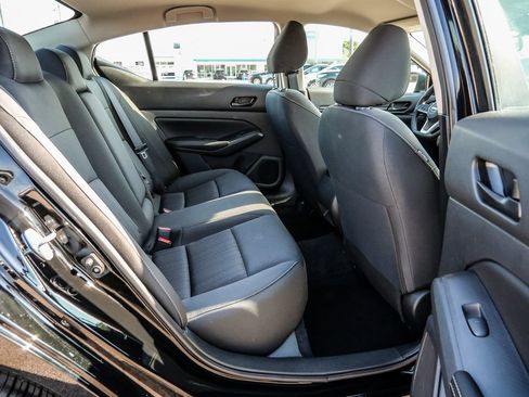 Used 2026 Nissan Altima 2.5 SV FWD image 30
