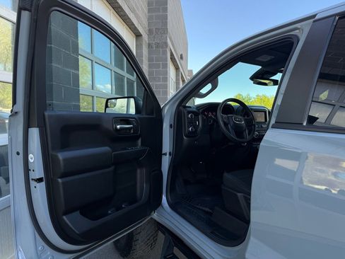 Used 2024 GMC Sierra 1500 Pro w/ Graphite Edition image 33