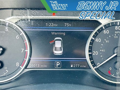 Used 2023 Nissan Sentra SV w/ Trunk Package image 12