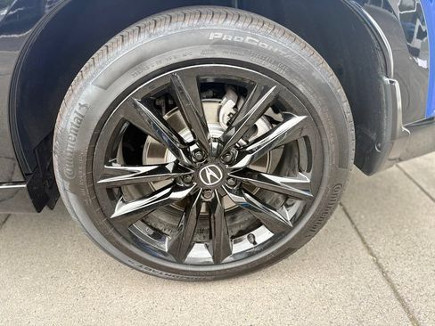 Certified 2025 Acura ADX A-Spec AWD/4WD image 11