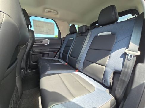 New 2025 Ford Bronco Sport Outer Banks w/ Outer Banks Tech Package+ AWD/4WD image 40