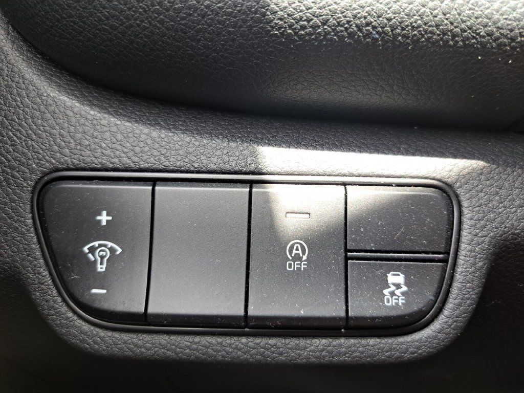 Used 2024 Kia Seltos S FWD image 12