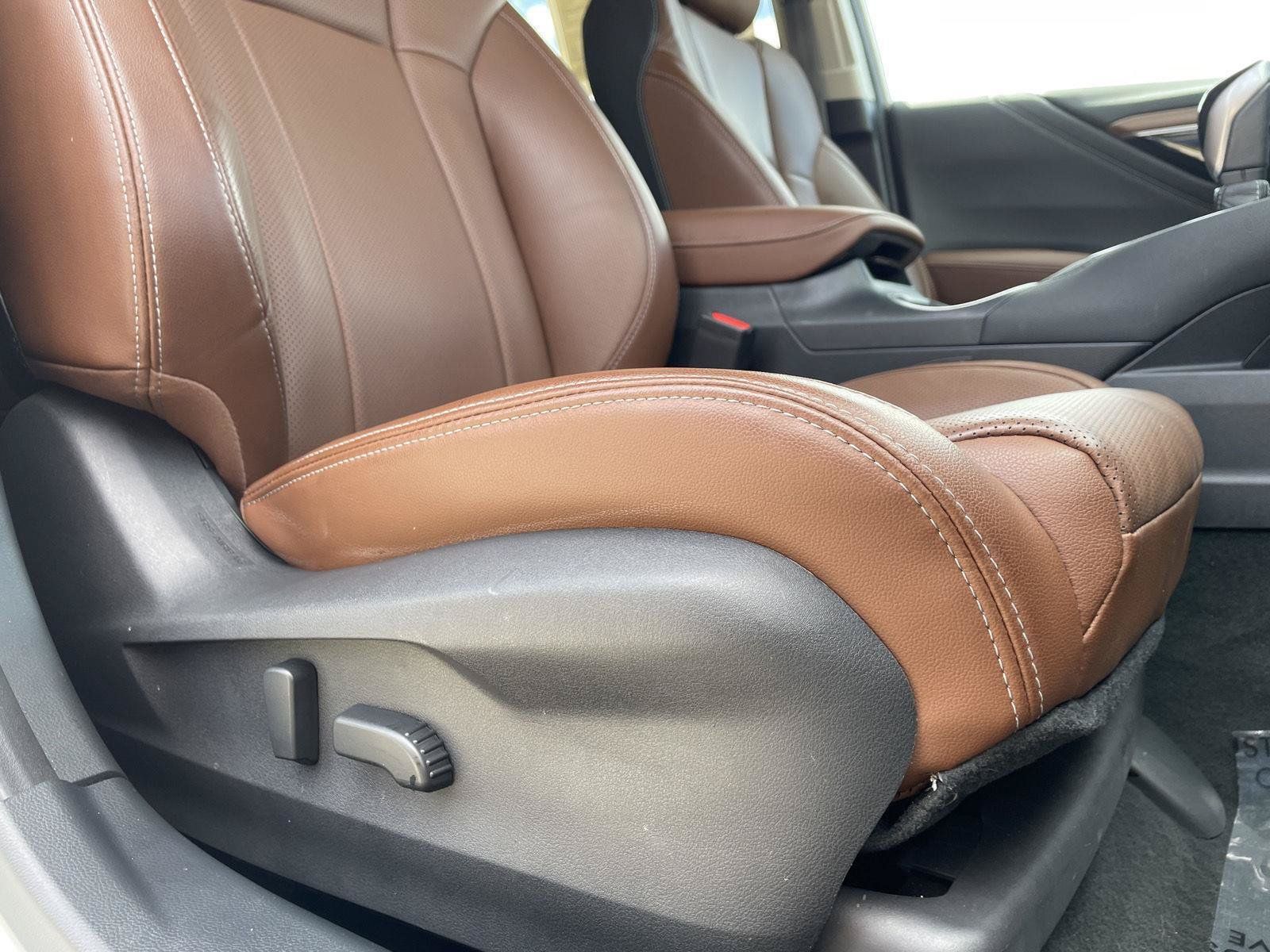 Used 2022 Subaru Outback Touring AWD/4WD image 18