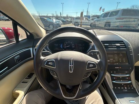 Used 2015 Lincoln MKZ Hybrid w/ Equipment Group 201A Select image 31