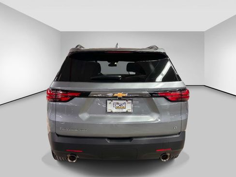 Used 2023 Chevrolet Traverse LT AWD/4WD image 4