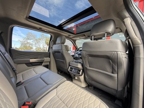 Used 2026 Ford F450 Platinum w/ Platinum Plus Package image 29