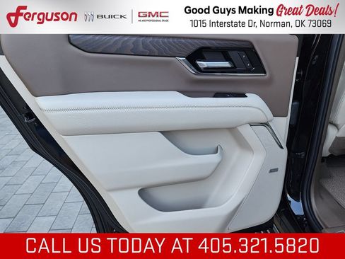 New 2026 GMC Yukon Denali w/ Denali Reserve Package AWD/4WD image 50