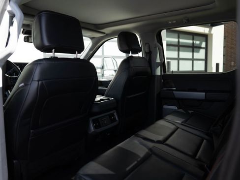 Used 2024 Ford F350 Lariat w/ Black Appearance Package AWD/4WD image 13