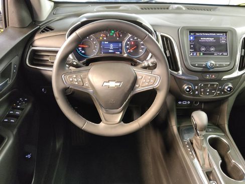 Used 2024 Chevrolet Equinox LT image 22