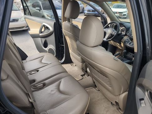 Used 2011 Toyota RAV4 Limited image 14