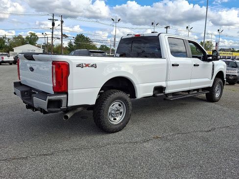 New 2026 Ford F250 XL w/ XL Off-Road Package AWD/4WD image 12