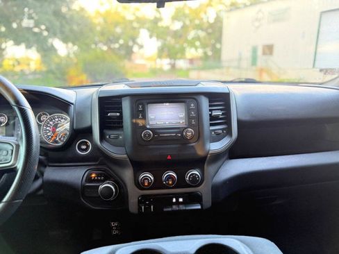 Used 2019 RAM 1500 Tradesman RWD image 17