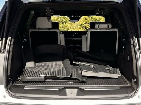 Certified 2026 Cadillac Escalade V w/ LPO, ONYX Package image 34