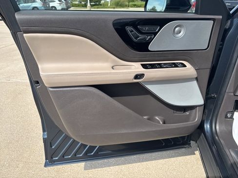 Used 2022 Lincoln Aviator Grand Touring w/ Equipment Group 301A image 17