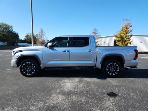 Used 2025 Toyota Tundra Limited image 5