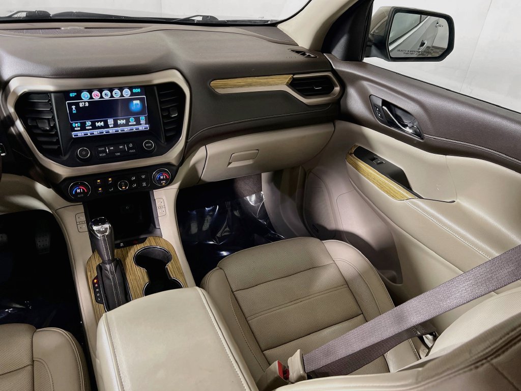 Used 2019 GMC Acadia Denali w/ Technology Package AWD/4WD image 20