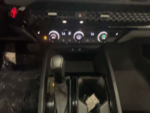Used 2024 Honda Accord EX-L image 35