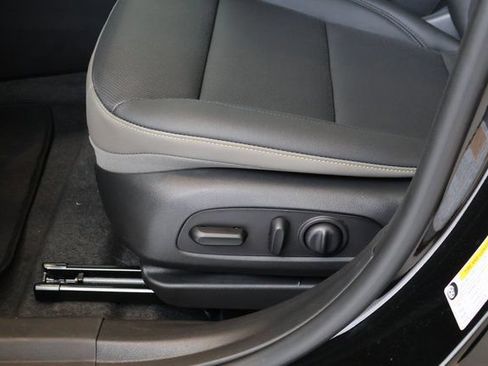 New 2026 Chevrolet Trax ACTIV w/ Driver Confidence Package FWD image 12