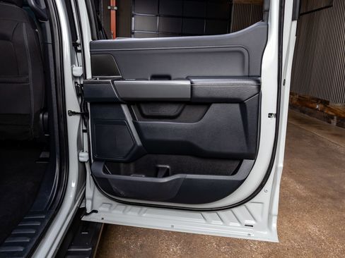 Used 2024 Ford F150 XLT w/ XLT Black Appearance Package AWD/4WD image 39