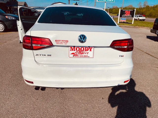 Used 2015 Volkswagen Jetta SE FWD image 7