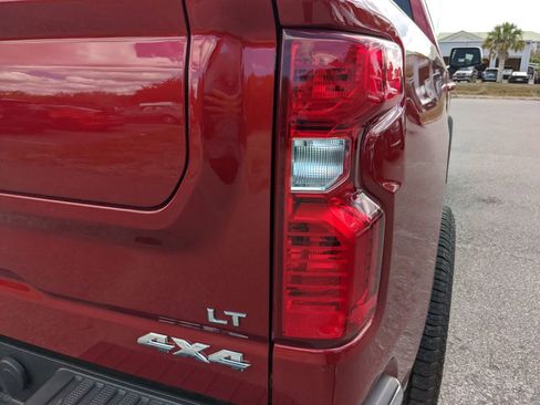 Used 2021 Chevrolet Silverado 1500 LT w/ All Star Edition Plus image 13