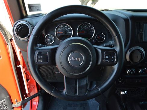 Used 2015 Jeep Wrangler Unlimited Sport w/ Quick Order Package 24S AWD/4WD image 8