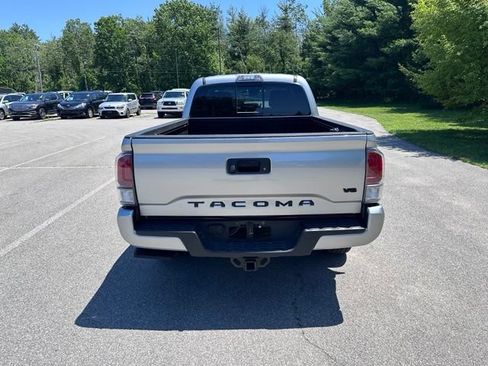Used 2023 Toyota Tacoma TRD Sport w/ Black Out Package (TMS) AWD/4WD image 4