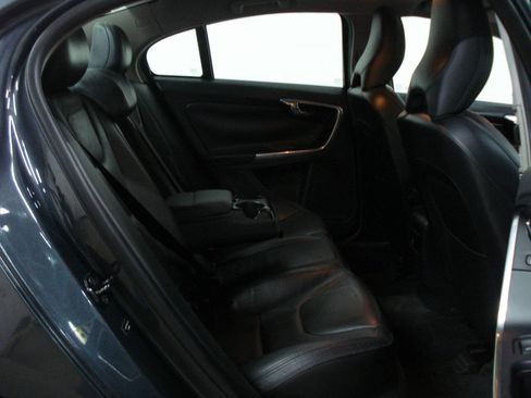 Used 2013 Volvo S60 T5 image 34