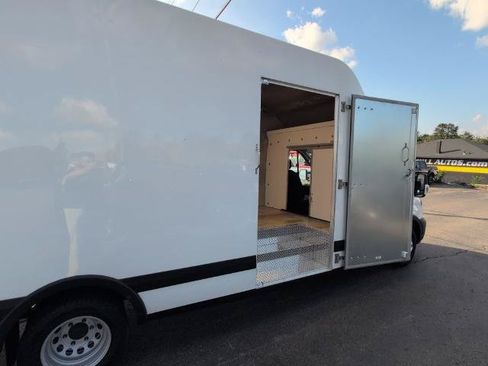 New 2026 Ford Transit 350 DRW RWD image 8