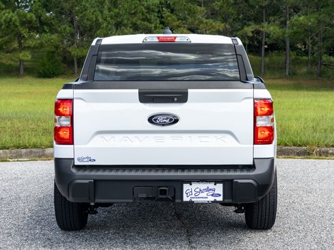 New 2026 Ford Maverick XL FWD image 5