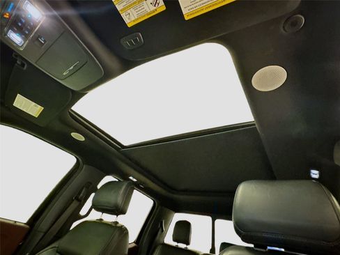 Used 2021 Ford F150 Lariat w/ Equipment Group 502A High image 22