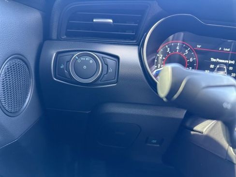 Used 2020 Ford Mustang Shelby GT500 w/ Technology Package image 21