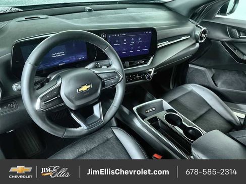 Certified 2025 Chevrolet Equinox LT w/ Convenience Package II image 39