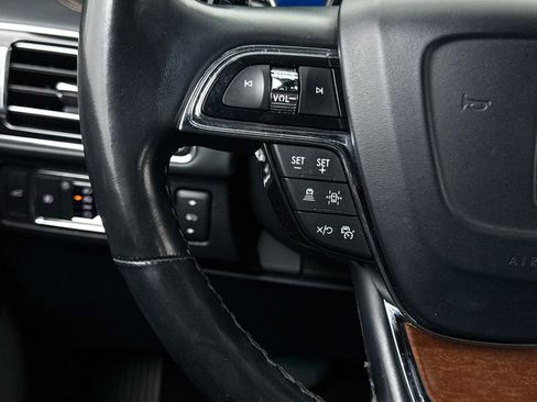 Used 2022 Lincoln Navigator L Black Label image 35