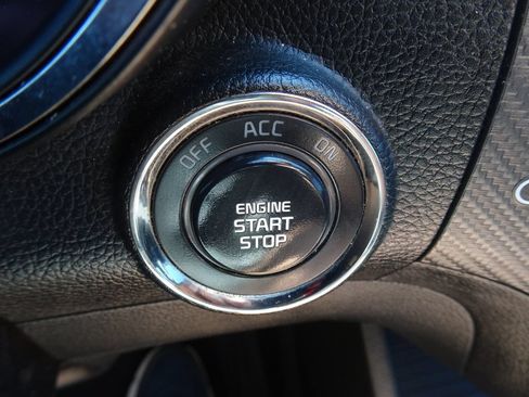 Used 2018 Kia Forte S w/ S Technology Plus Package FWD image 23