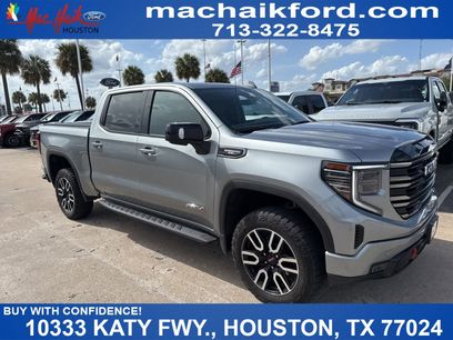 Used 2025 GMC Sierra 1500 AT4 w/ AT4 Premium Package