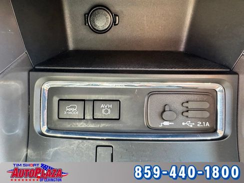 Used 2022 Subaru Ascent Limited w/ Technology Package AWD/4WD image 23