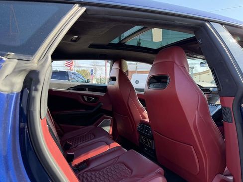 Used 2022 Lamborghini Urus AWD/4WD image 14