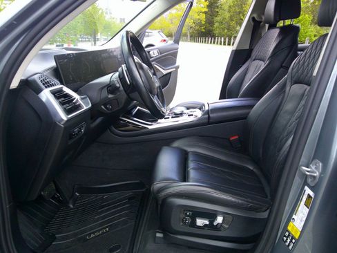 Used 2023 BMW X7 xDrive40i AWD/4WD image 99