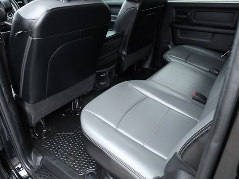 Used 2024 RAM 2500 Tradesman image 19